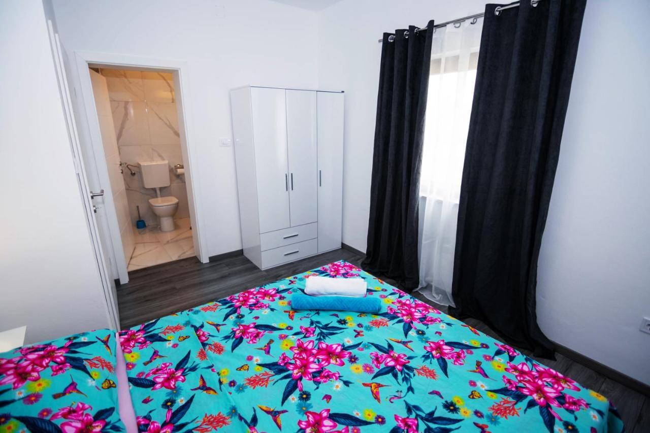 Apartments Samac 시베니크 외부 사진